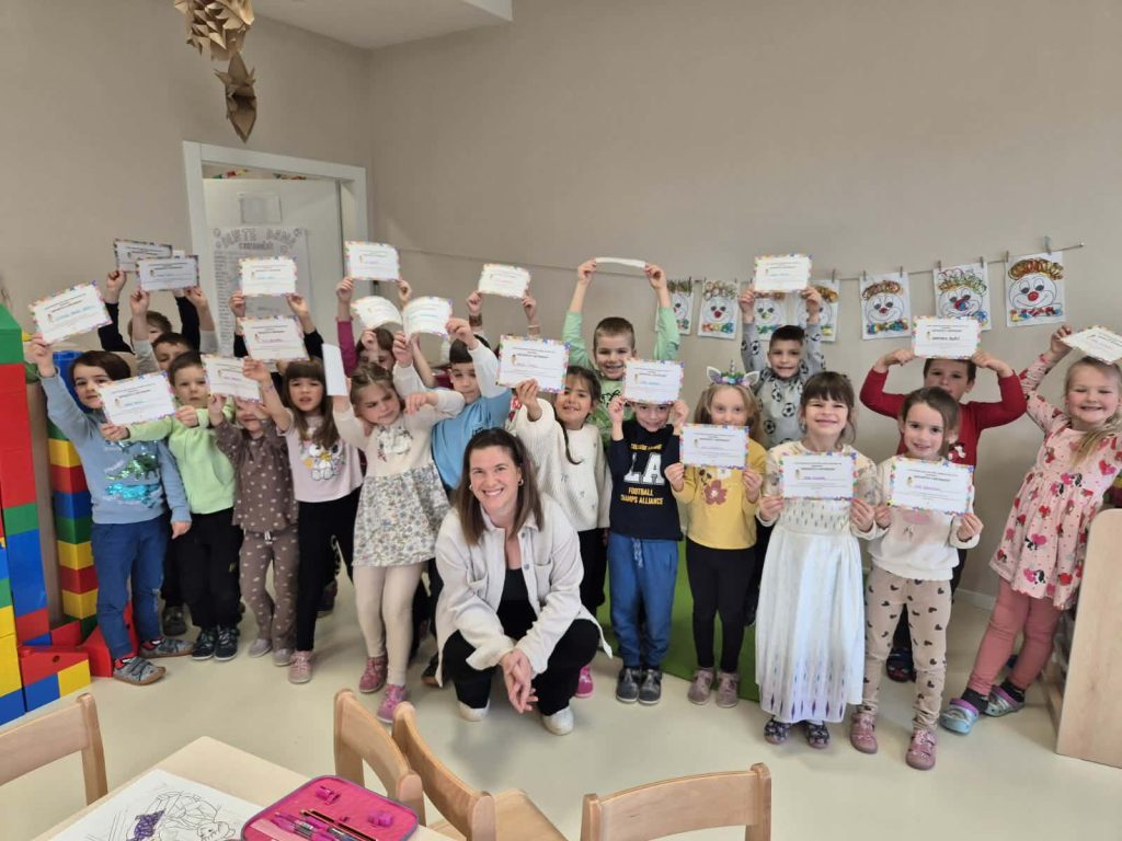 Radionica za predškolce :”Djevojčica s baterijom”